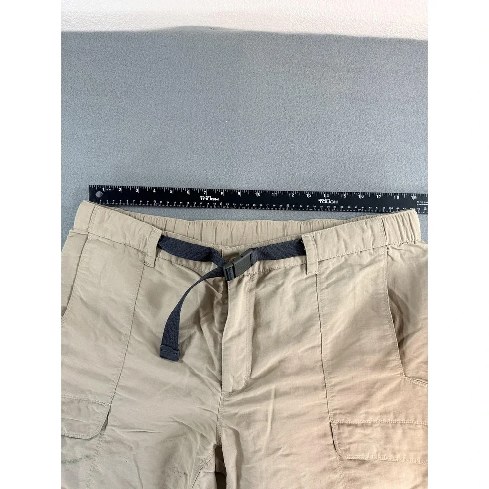 The North Face Shorts Mens XL Beige Nylon Hiking 9 Inseam Belted Cargo